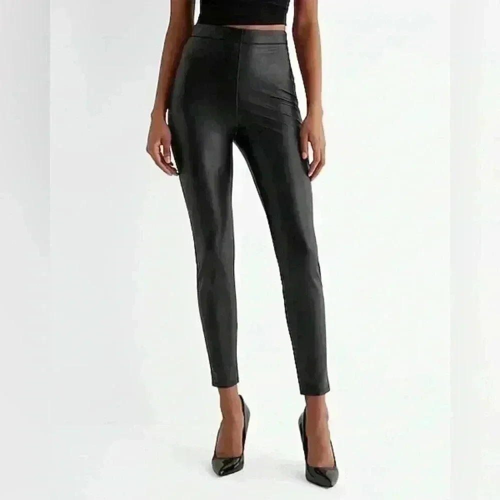 Super High Waisted Faux Leather Leggings In Hunter Green